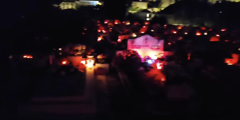 Tišina i svjetlost mobitela na Boninovu